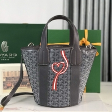 Goyard Bucket Bags